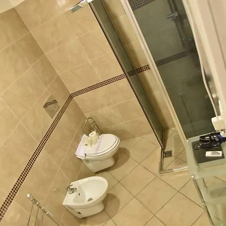 阿尔则利亚住宿加早餐旅馆 *