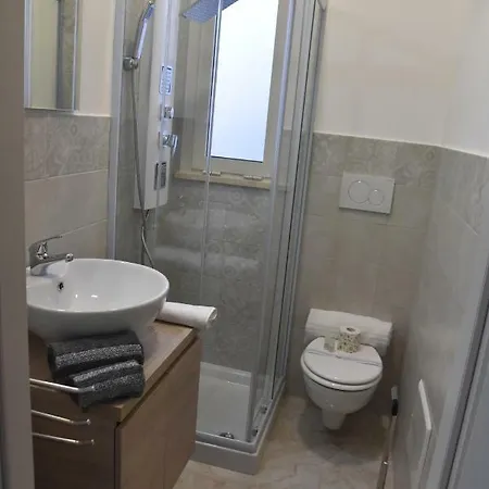 阿尔则利亚住宿加早餐旅馆 莱切省卡瓦利诺