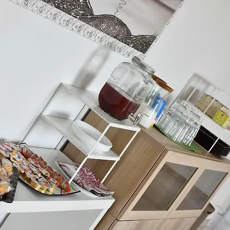 阿尔则利亚住宿加早餐旅馆 *