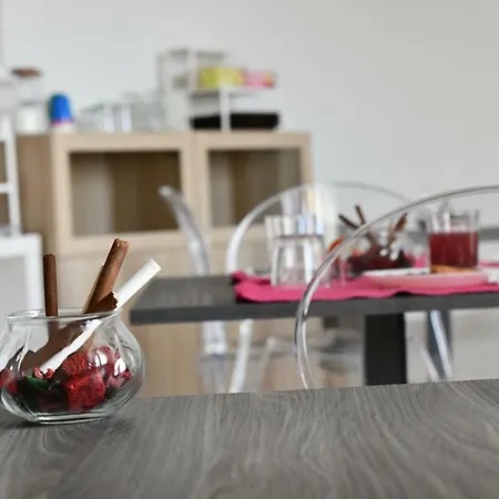 阿尔则利亚住宿加早餐旅馆 住宿加早餐酒店 莱切省卡瓦利诺