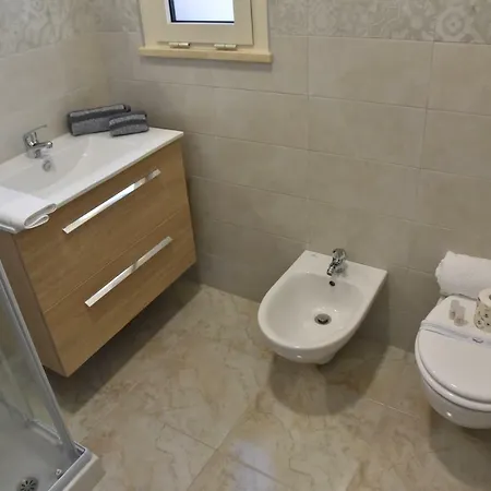 Arzeria Bed & Breakfast *