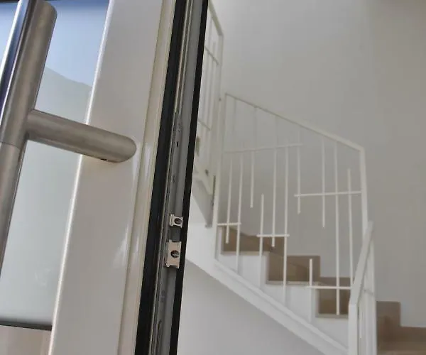 Arzeria Oda ve Kahvaltı *